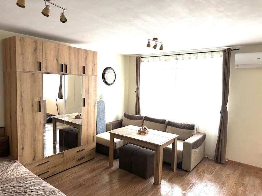 Green Park Apartment - Brand New Studio! Ruse Zewnętrze zdjęcie